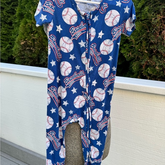 3 pairs of Bums & Roses Bamboo pajamas size 3t - Picture 7 of 8